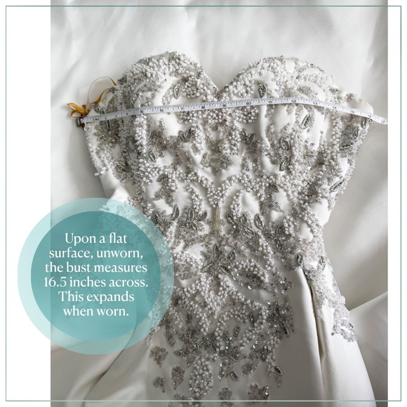 $30,500 Saiid Kobeisy Crystal Beaded Double Satin Runway Bridal Gown and Cape - Picture 11 of 16